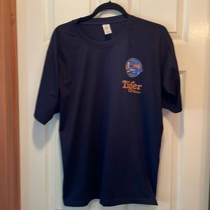 Mens t- shirt, made in Cambodia / lrg